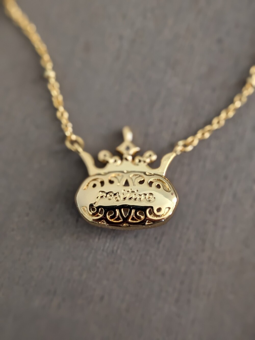 KENDRA SCOTT x DISNEY Elisa Princess Gray Pendant Necklace - Picture 3 of 4